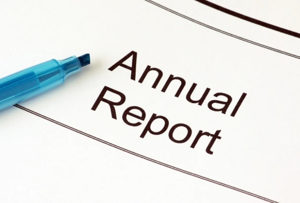 إصدار التقرير السنوي للشركة متضمناً أهم النتائج والإنجازات خلال الفترة الماضية